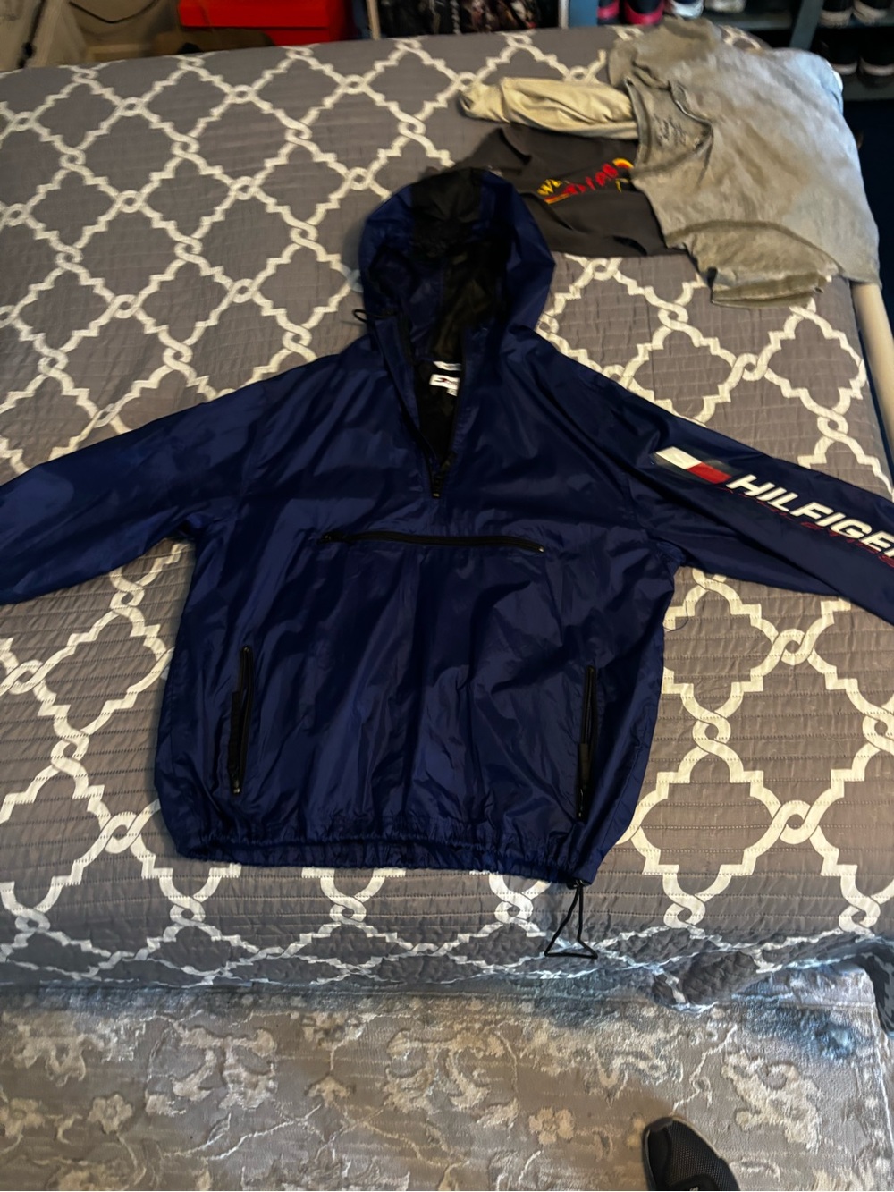 Tommy Hilfiger Navy and Black Hooded Windbreaker Pullover